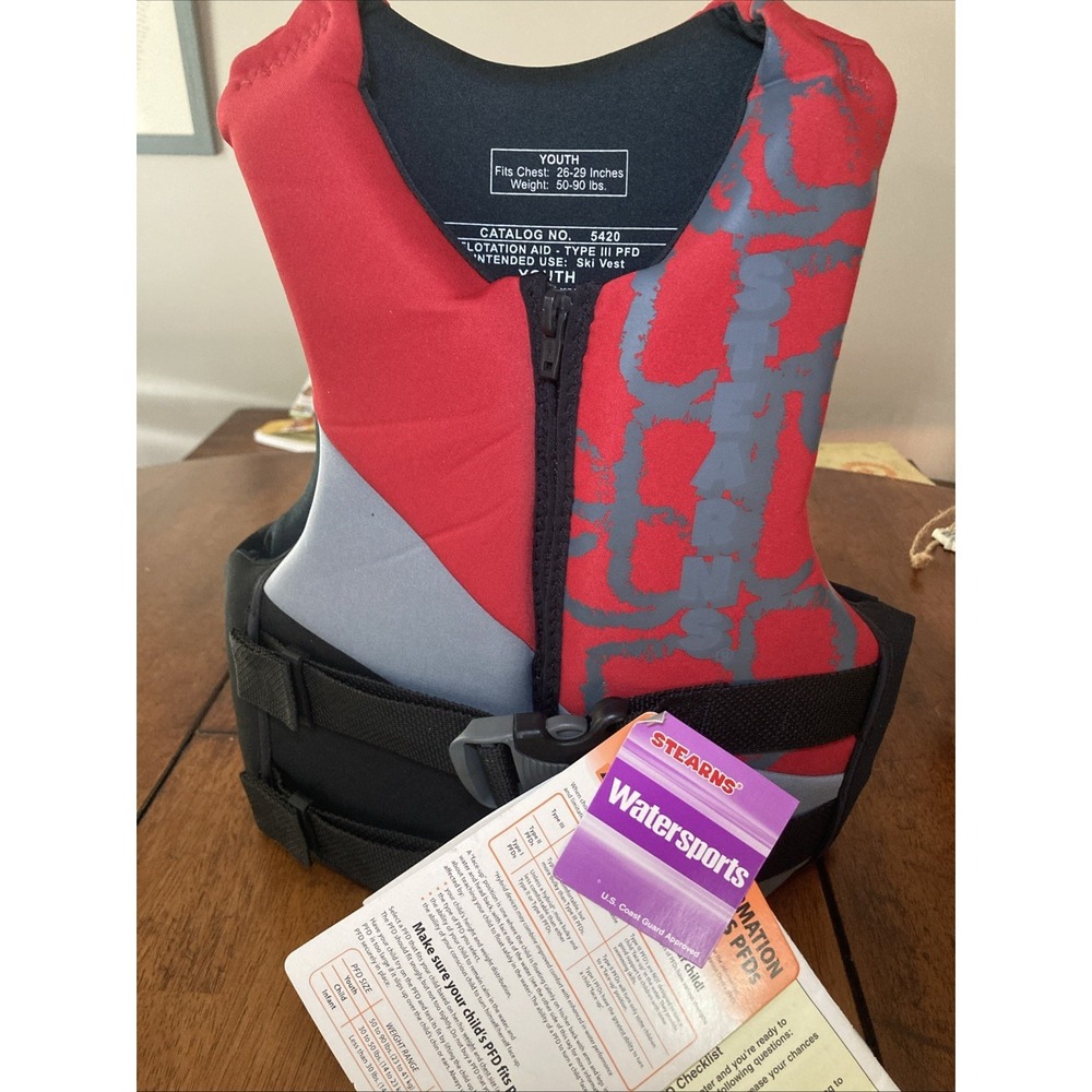 Stearns Youth Life Vest Type III 50-90 Lbs Red/Black (NEW w/ TAGS)